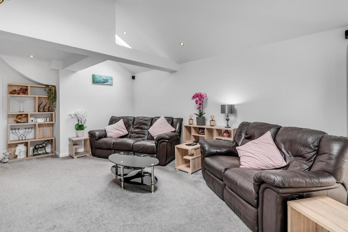 4Br Long Stays Free Parking High Speed Wi-Fi Horsford Eksteriør bilde
